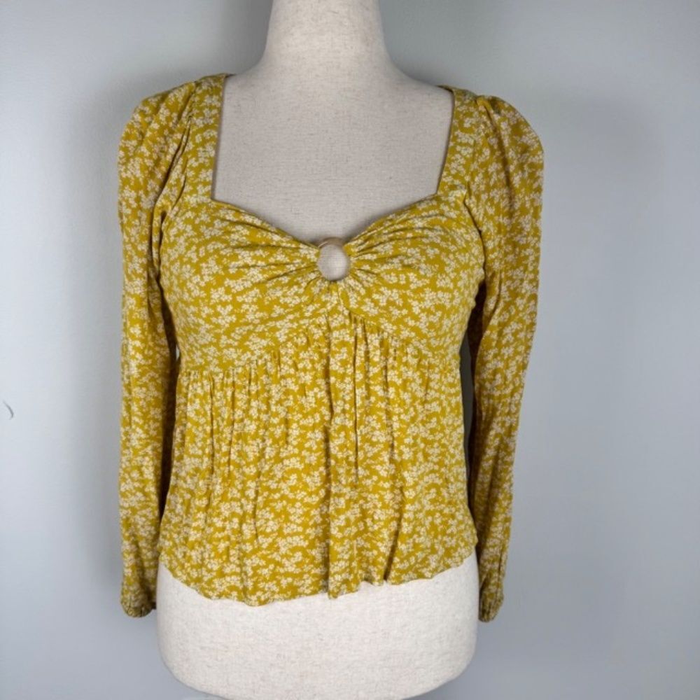 American Eagle Smocked Top Womens Yellow Floral Long Sleeve Sweetheart